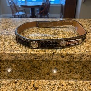 Cavenders Men’s Size 28 Leather Brown Belt Lacing Conchos Western No Buckle